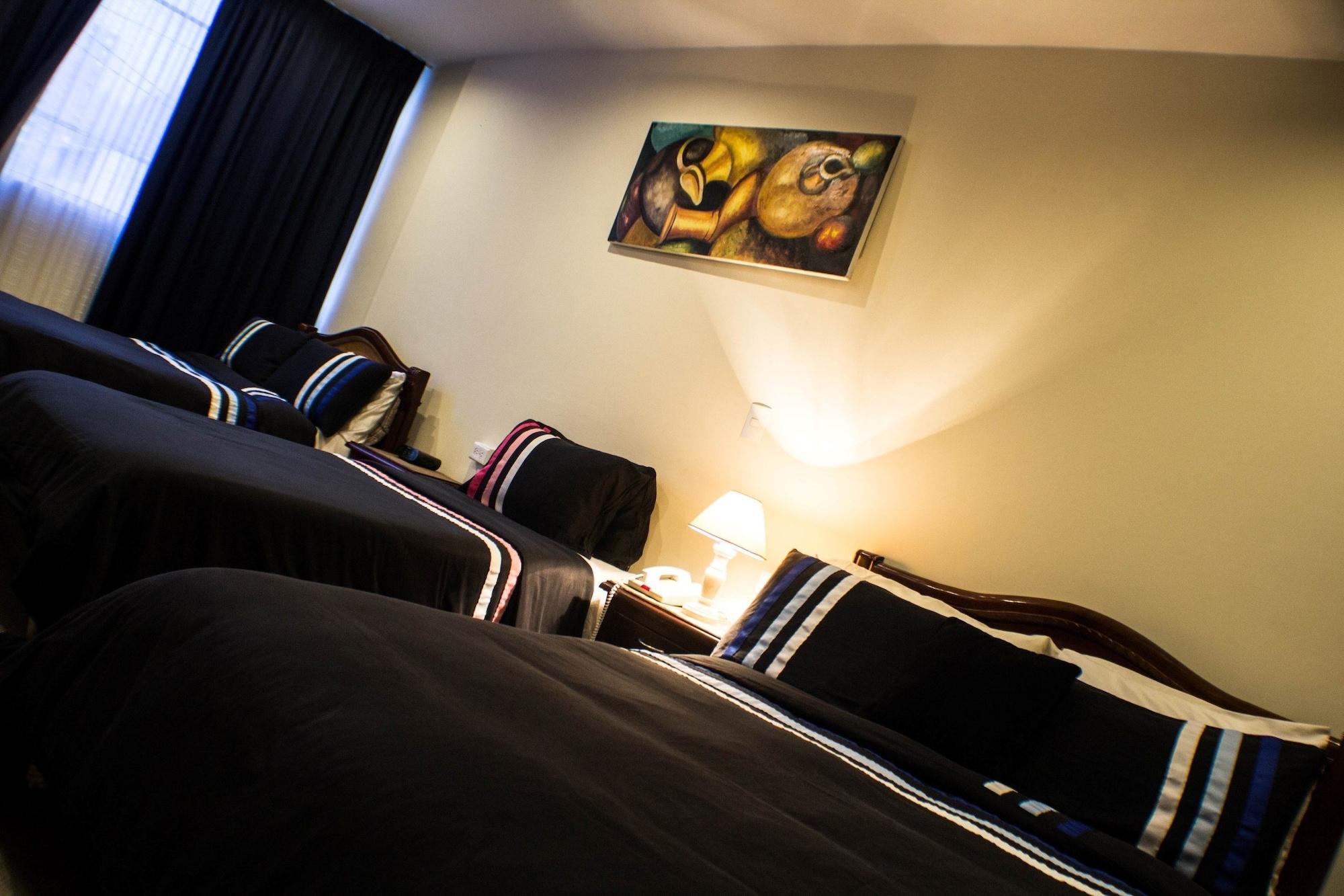 Hotel Charlies Place โบโกตา ภายนอก รูปภาพ
