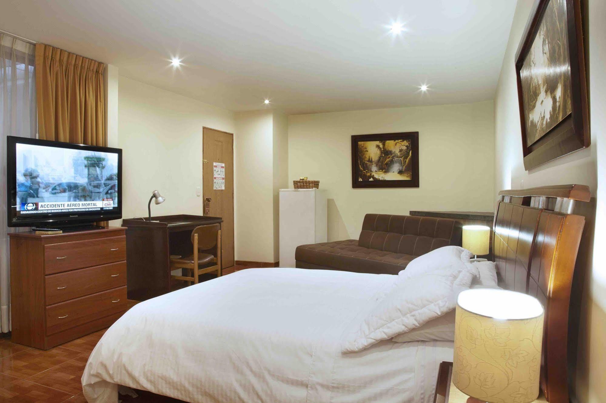 Hotel Charlies Place โบโกตา ภายนอก รูปภาพ